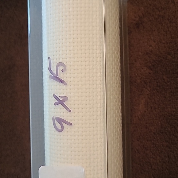 New Cross Stitch 16 count fiddlers cloth Sz 9" x 15" - Picture 3 of 3